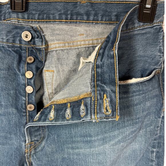 Levi’s 501 Men's Button Fly Straight Leg Denim Jeans Medium Wash Size 40x32 - Picture 4 of 12